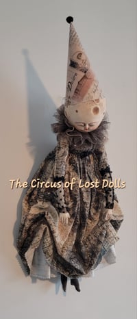 Image 3 of Winter Moon