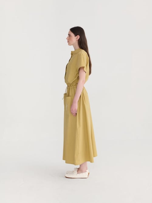 Image of 3-Vestido Round collar shirt dress