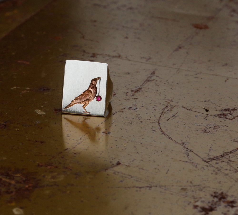 Image of Crow Signet 