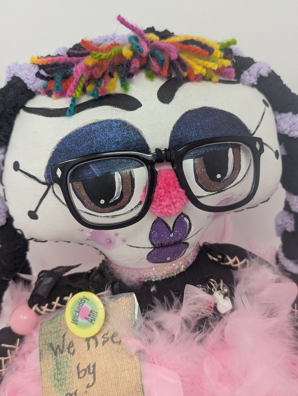 Image of Small Glasses Wickeddy Ann