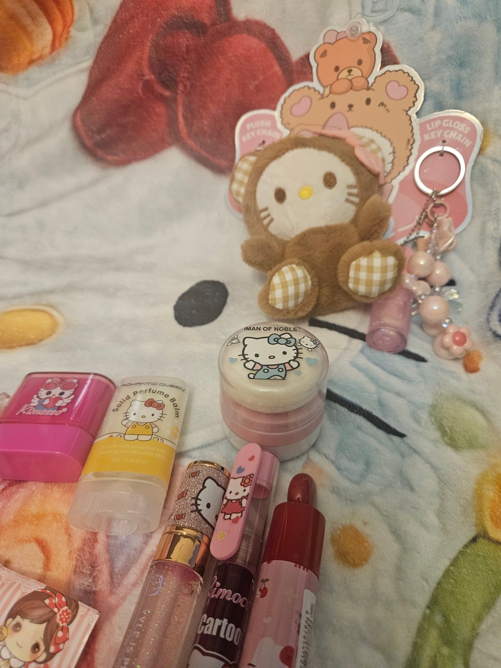 Image of Hello Kitty Pink Travel Bag Bundle 