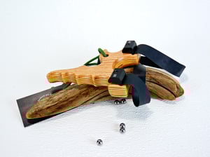 Image of Wooden Slingshot made of Oak, The Twister, Wood Catapult, Right hand pull
