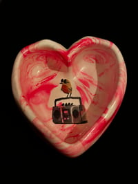 Wonky Heart Bird on Radio Pink Swirl