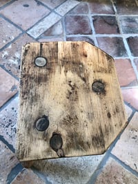 Image 7 of Petit tabouret de ferme ancien rénové 