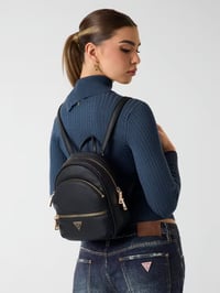 Image 1 of MOCHILA NEGRA GUESS