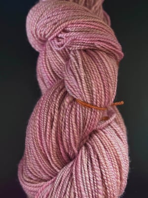 Image of Handspun Yarn "Smoke on the Water"