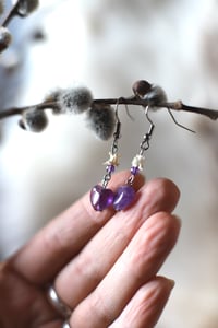 Image 2 of Orecchini Vertebre di Serpente e Ametista