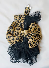 Image 2 of Handcrafted Women’s Classy Bow Tie & Handkerchief Set – Cheetah Print
