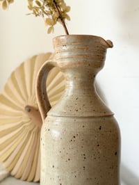 Image 4 of Pichet en grès 