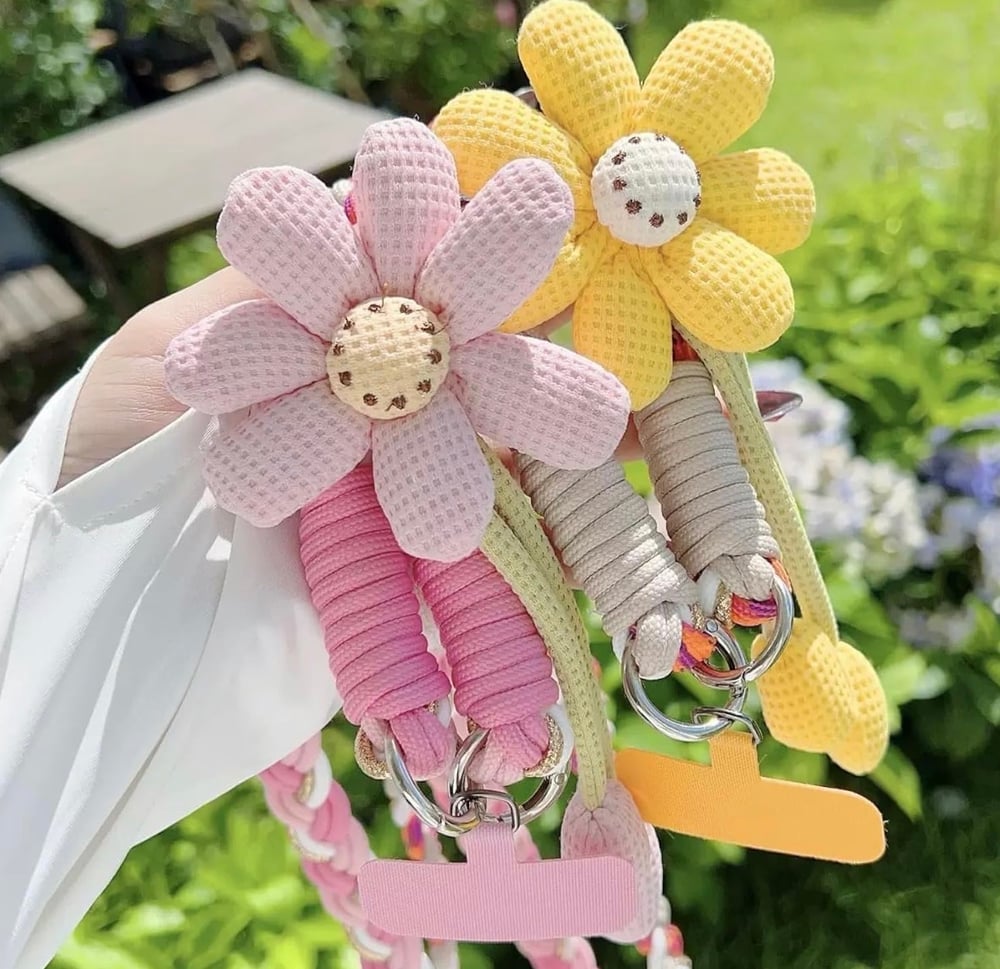 Image of Flower Crochet Phone Lanyard 🌼