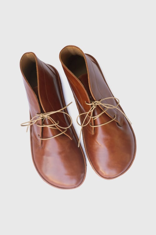 Image of Leona in Lustrous Warm Brown - 39EU