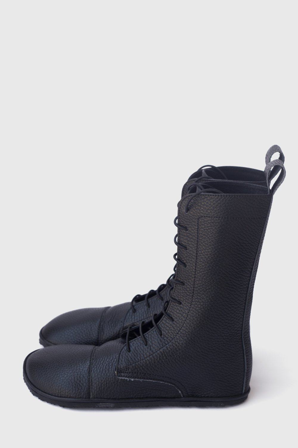 Image of Impulse in Pebbled Black - 36.5EU