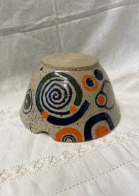 Image 2 of circles doodle bowl