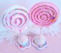 Image 5 of Lollipop Centerpiece 