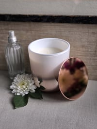 Image 2 of Midnight Garden Candle & Bath Set