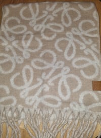 Image 9 of L scarf