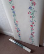 1990s Vintage Laura Ashley Wallpaper Rolls - Sweet Pea White Floral Flowers - (Set of 2 Rolls) thumbnail 5