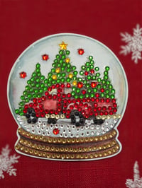 Truck snowglobe magnet 