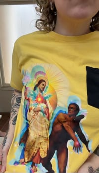 Image 3 of  Ben Davis Japan tee featuring original artwork from EveryIcon med