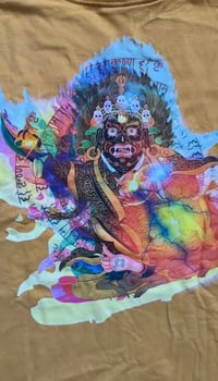 Image 5 of Ben Davis Japan tee featuring original artwork from EveryIcon med