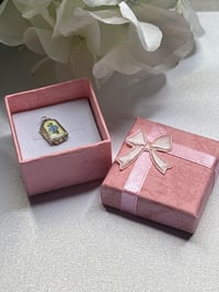 Image 6 of Vintage Miniature Guilloche Locket | Forget-Me-Not Blue Flowers | Dainty, Victorian