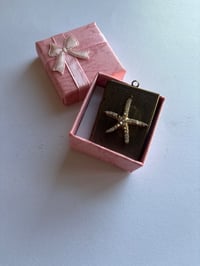 Image 7 of Vintage Starfish Book Locket |Brass, Engraved "Memories" on the Back | Romantic Keepsake | Beach