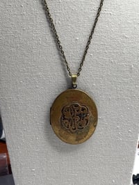 Image 6 of Photo Locket: Vintage Oval, Bronze, Patina 