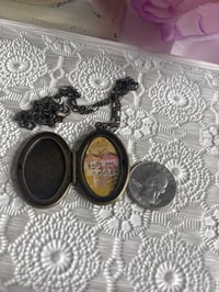 Image 2 of Antique Photo Keepsake: Bronze Locket Necklace With "Leap Fearlessly" Quote & Chain