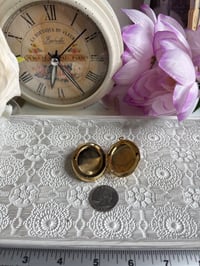 Image 3 of Romantic Photo Keepsake: Memory Locket Delicate Pastel Floral Design Pink 