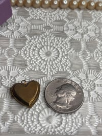 Image 3 of Antique Heart-Shaped Brass Locket Heirloom Style Romantic Jewelry Sentimental Keepsake 