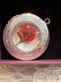 Image 4 of Vintage Silver Locket with Red Flower – Symbol of Courage and Strength