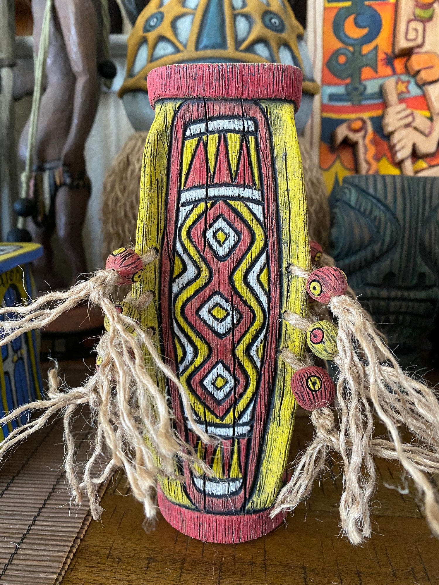 Image of 4 Sided Yellow and Red PNG Shield Mug - “PNG P.O.P.” - US Shipping Included 