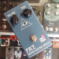 Used Seeker Electric Effects NKT Face Fuzz