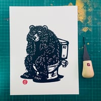 Image 2 of On the Throne, Serie Bears