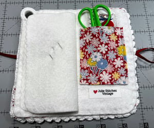 Image of Red & White Doily Needle Book