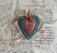 Image 1 of Spun cotton sacred heart 