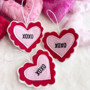 Image of XOXO valentines heart decoration 
