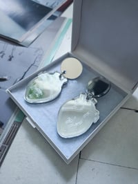 Image 10 of uhani PRAVO SRCE ogledalo  // mirrored REAL HEART earrings