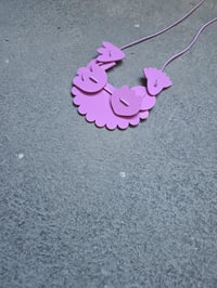 Image 4 of  p l e k s i  roza ROŽA .1 // necklace pink p l e x i g l a s s FLOWER .1