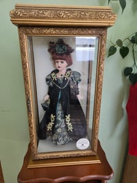 Image 1 of Eleanor – The Lady in the Shadowed Case