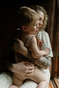 Image 2 of Saturday, April 4th Motherhood Session Brincka Gardens Home