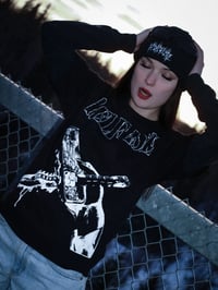 Image 2 of Release cropped tee