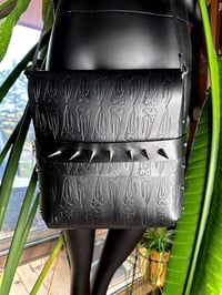 Image 2 of Saint Vera - Teeth