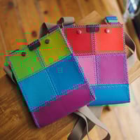 Image 8 of Bandolera patchwork verde/azul