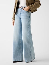 Image 2 of JEANS PIERNA ANCHA BELLAGIO GUESS