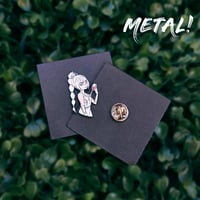 Image 2 of METAL Pin - Shadowheart in dress (Selune)