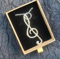 TREBLE CLEF NECKLACE