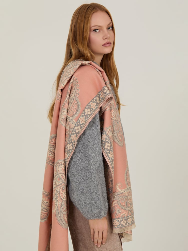 Image of ANTES 44.95€ AHORA 31.47€Bufanda Paris Meisïe