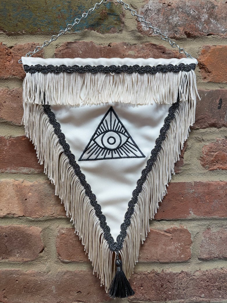 Image of All Seeing Eye 3