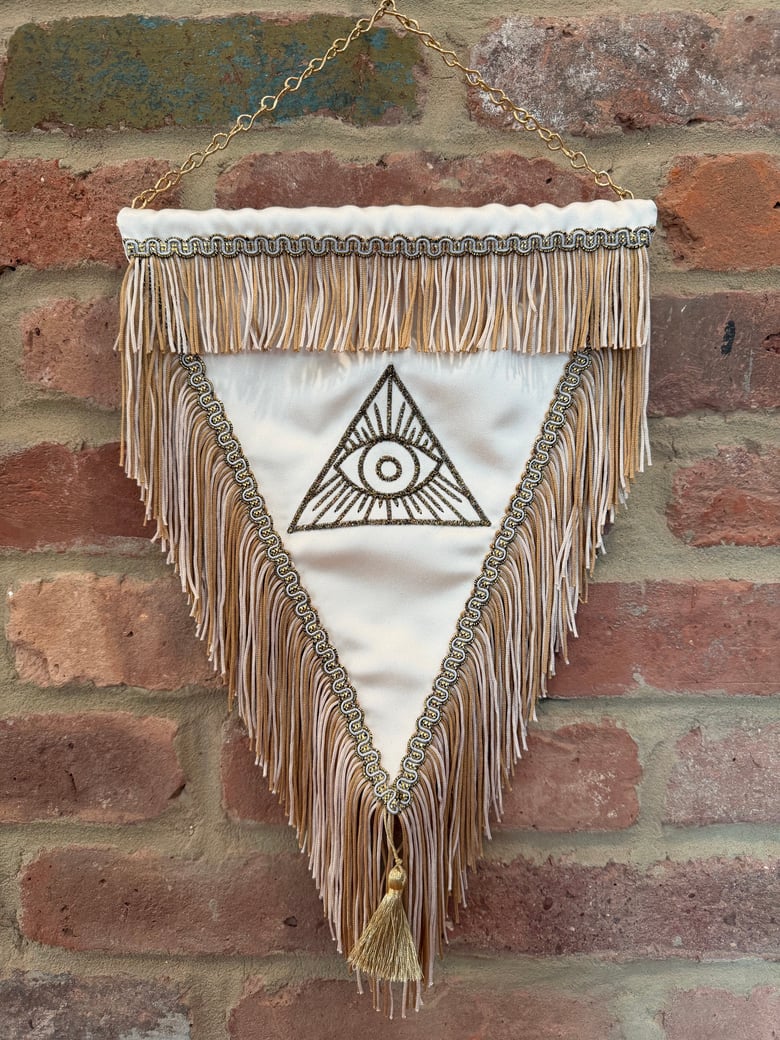 Image of All Seeing Eye 4